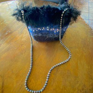 Fresh Water Pearl/Knit Purse